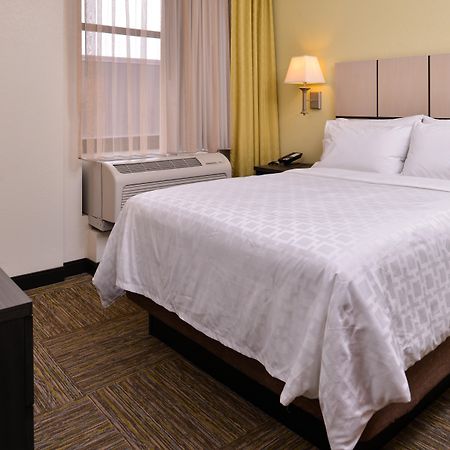 Candlewood Suites Terre Haute By Ihg Eksteriør bilde