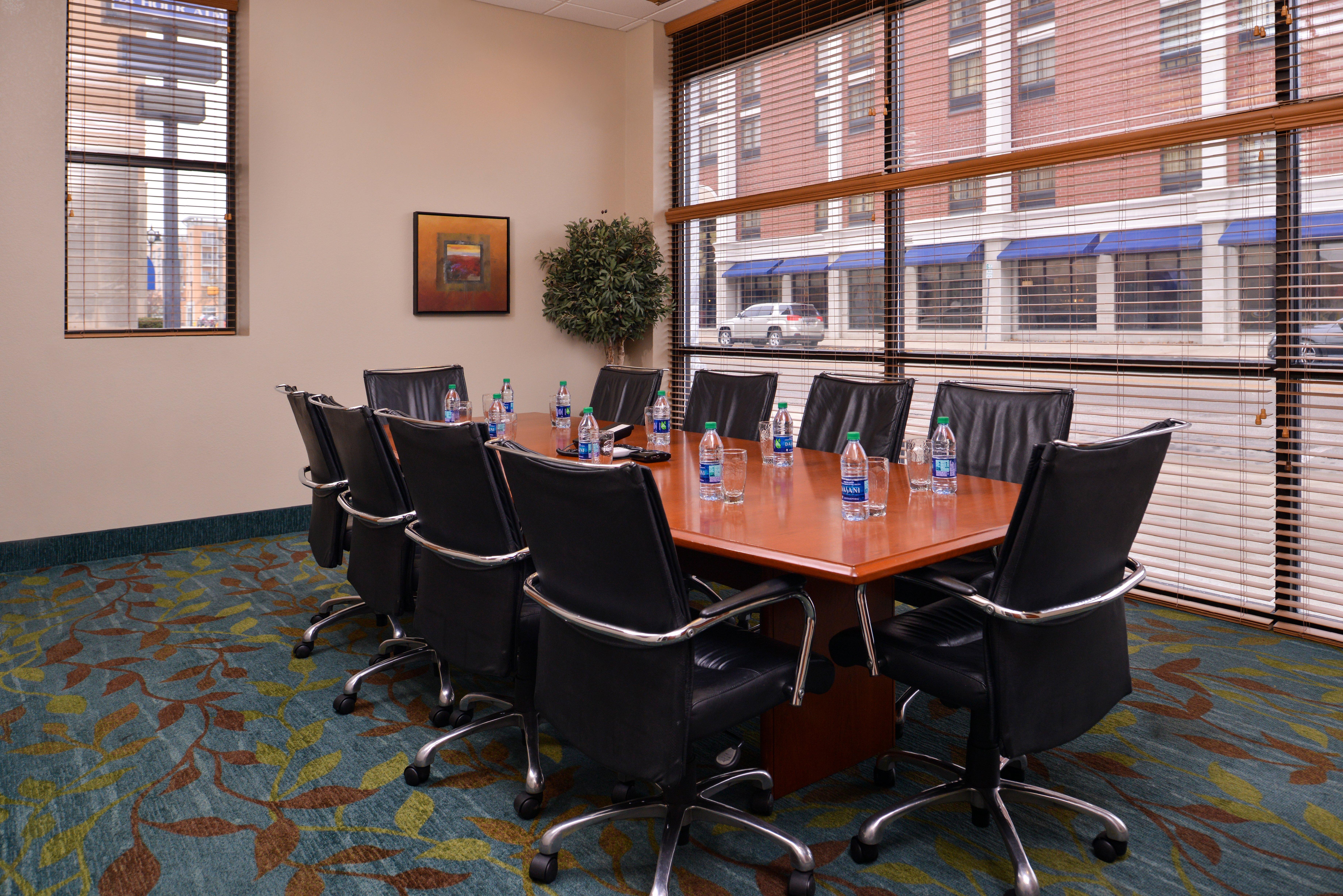 Candlewood Suites Terre Haute By Ihg Eksteriør bilde